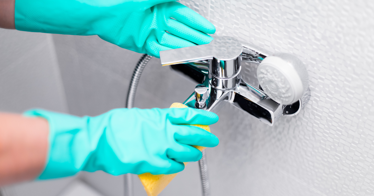 best cleaning hacks for bathroom