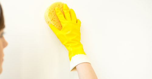 cleaning hacks for bathroom wall