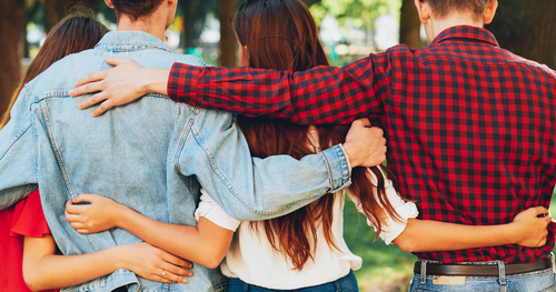 what is polyamorous relationship