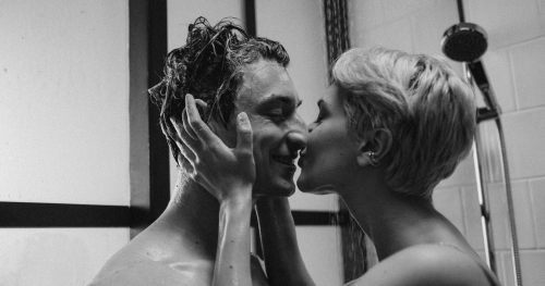 physical intimacy meaning