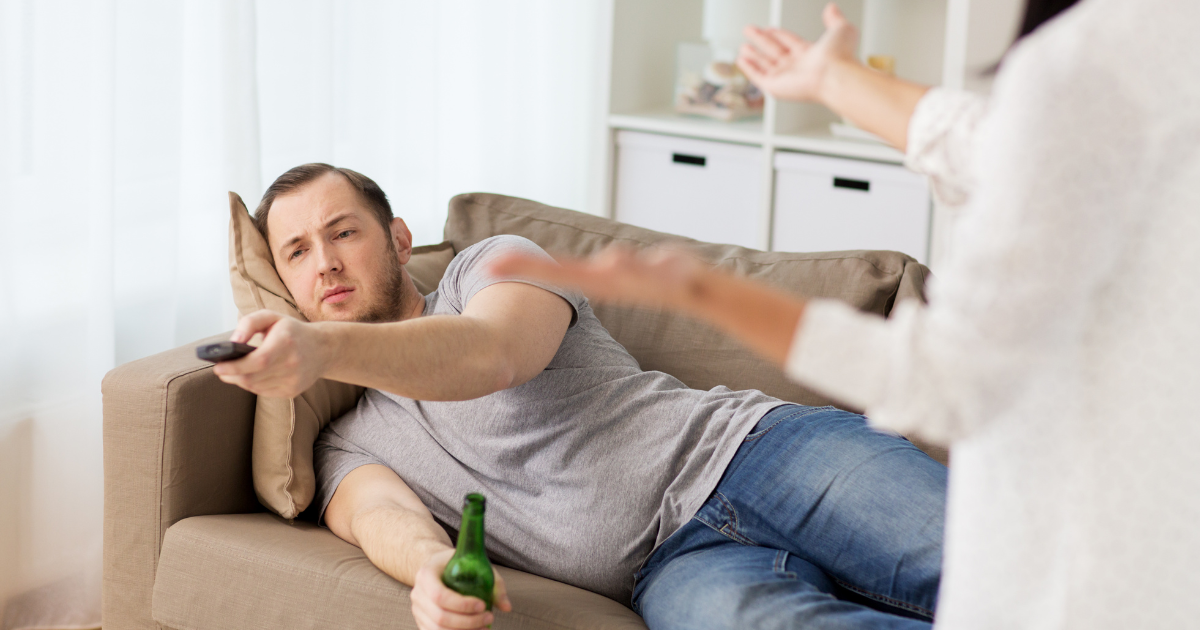 11 Red Flags in A Relationship with A Man